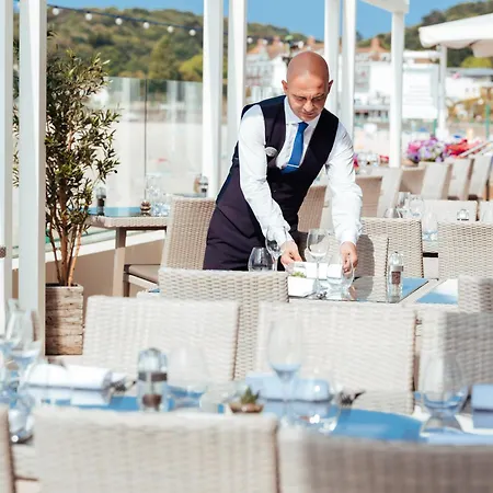 L'Horizon Beach Hotel & Spa-3